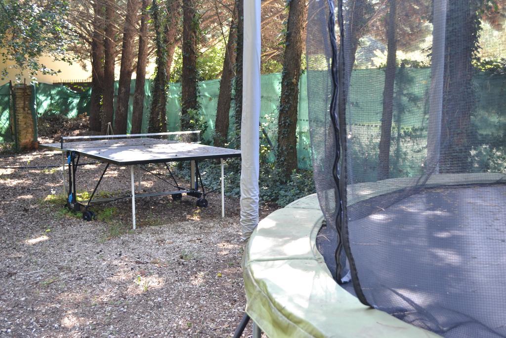 Mas Les Filaos Hotel Carpentras Kültér fotó