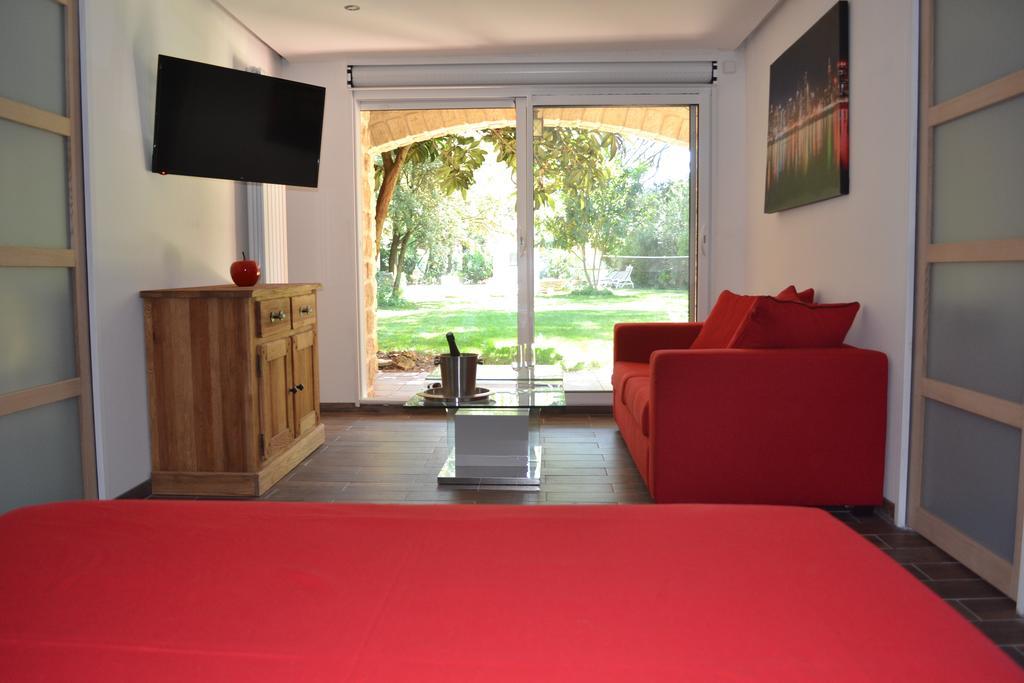 Mas Les Filaos Hotel Carpentras Kültér fotó