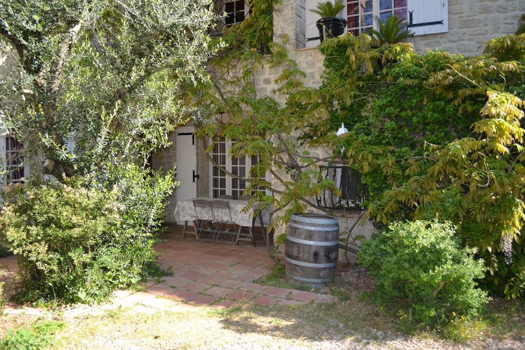 Mas Les Filaos Hotel Carpentras Kültér fotó